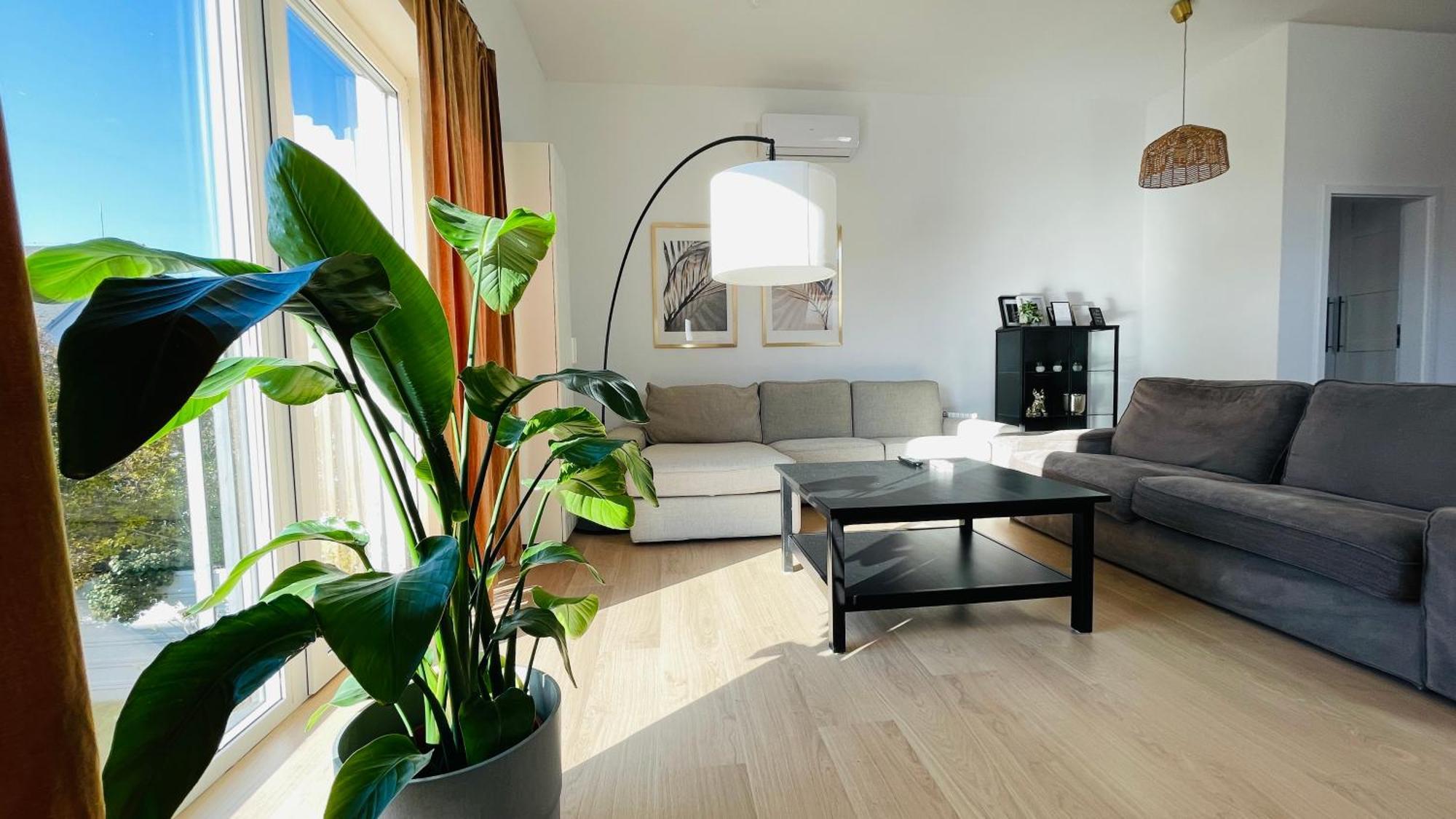 House Flow, 3 Room, Free 2 Parking Bratislava Extérieur photo